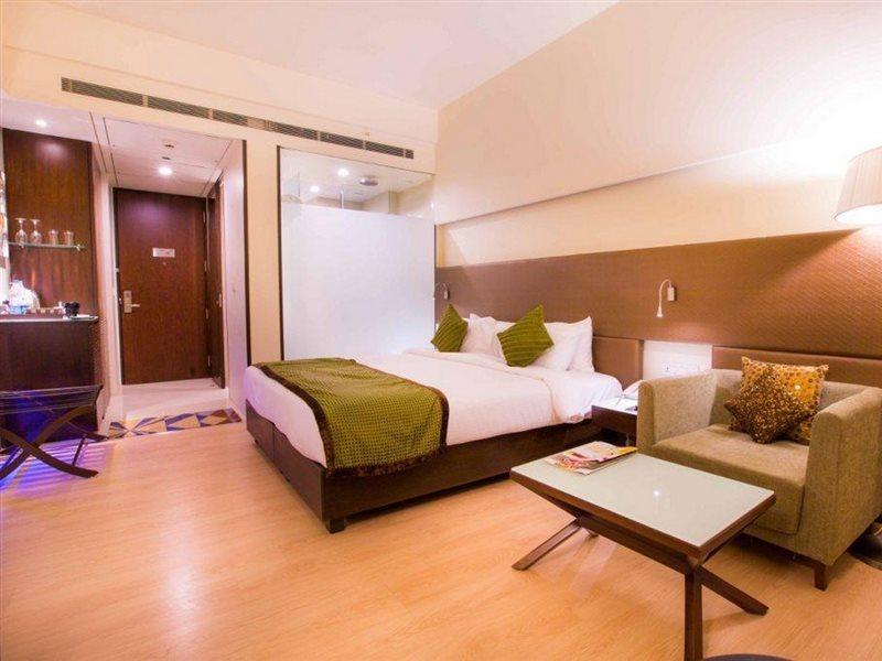 Regenta Central Grand Exotica Pimpri-Chinchwad Kültér fotó